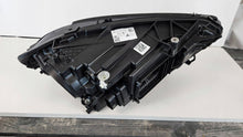 Laden Sie das Bild in den Galerie-Viewer, Frontscheinwerfer Mercedes-Benz 17790657004CAR- 1779065700- 85122000 Links SCH7151108786wz