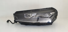 Laden Sie das Bild in den Galerie-Viewer, Frontscheinwerfer Skoda Fabia I 6VB941015A Full LED Rechts oder Links