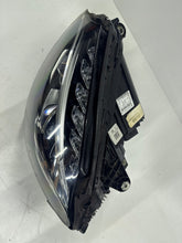 Laden Sie das Bild in den Galerie-Viewer, Frontscheinwerfer Mercedes-Benz W205 A2059063104 LED Links Headlight SCH1772516991ev