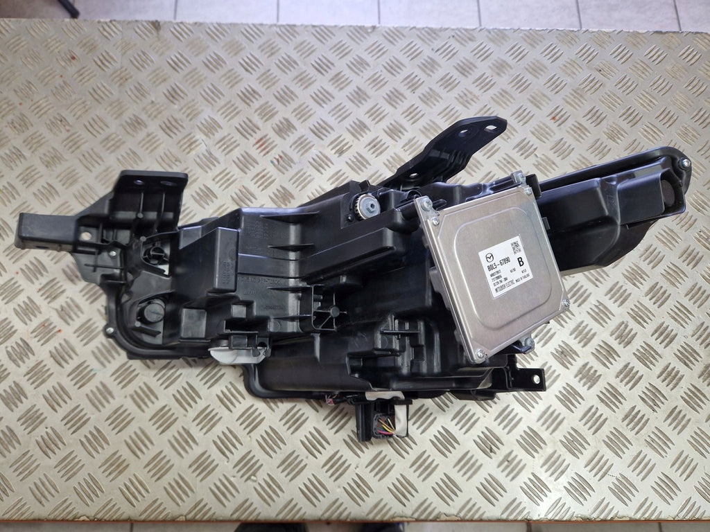 Frontscheinwerfer Mazda 3 3672019000 Full LED Rechts Scheinwerfer Headlight SCH1468035863cj