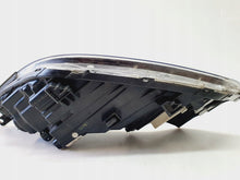 Laden Sie das Bild in den Galerie-Viewer, Frontscheinwerfer Hyundai Tucson 92102-D7200 LED Rechts Scheinwerfer Headlight