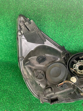 Laden Sie das Bild in den Galerie-Viewer, Frontscheinwerfer Renault Espace IV 15565900 155659-00 Xenon Links Headlight SCH4769628387xi