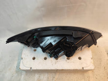 Laden Sie das Bild in den Galerie-Viewer, Frontscheinwerfer Land Rover Sport Discovery L550 FK7213W030BD Links Headlight SCH3479346949ae