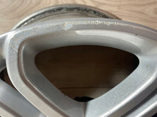 Laden Sie das Bild in den Galerie-Viewer, 1x Alufelge 18 Zoll 8.5" 5x112 A2124016202 Mercedes-Benz W212 Rim Wheel FEL5921567610xy