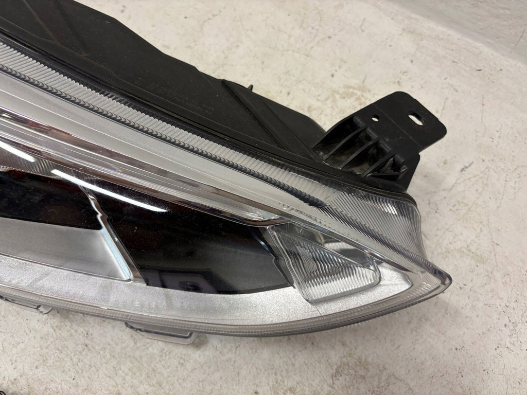 Frontscheinwerfer Ford Focus JX7B-13W029-AE Rechts Scheinwerfer Headlight SCH5722831013yr