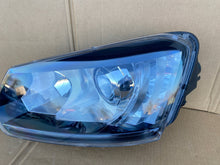 Laden Sie das Bild in den Galerie-Viewer, Frontscheinwerfer Skoda Yeti 5L1941015 Xenon Links Scheinwerfer Headlight SCH5887083514uq