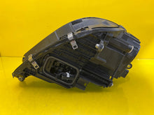 Laden Sie das Bild in den Galerie-Viewer, Frontscheinwerfer Mercedes-Benz Gle A1679064708 LED Links Scheinwerfer Headlight SCH2409502219ze