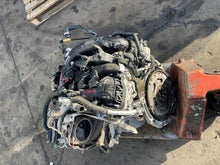 Load image into Gallery viewer, Motor Jeep Wrangler Jl EC1 2.0 T-GDI Benzin Engine Unkomplett MOT9222693081dv