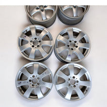 Laden Sie das Bild in den Galerie-Viewer, 4x Alufelge 17 Zoll 7.5&quot; 5x112 56ET 2514011002 Mercedes-Benz Viano Rim Wheel