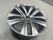 Load image into Gallery viewer, 1x Alufelge 18 Zoll 7.5" 5x112 35ET 7N0601025F Seat Alhambra Sharan Rim Wheel FEL3749453722gm