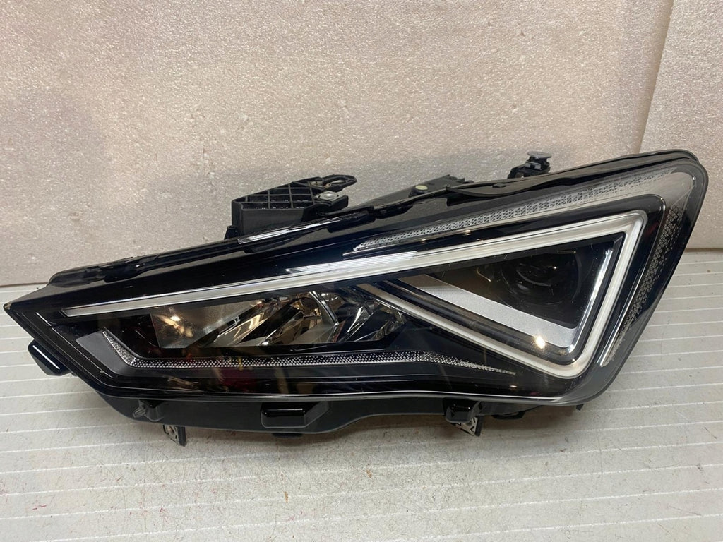 Frontscheinwerfer Cupra Formentor Leon 5FG941007F Full LED Links Headlight SCH5040910187ts