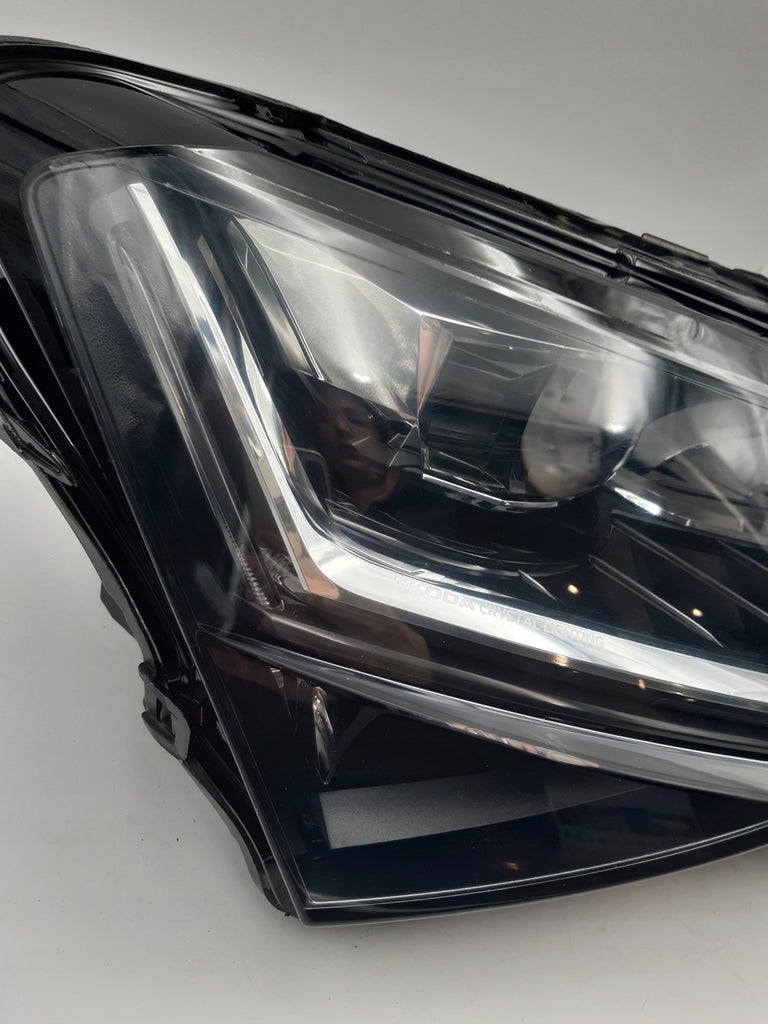 Frontscheinwerfer Skoda Superb III 3V1941016D LED Rechts Scheinwerfer Headlight