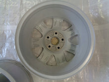 Laden Sie das Bild in den Galerie-Viewer, 4x Alufelge 16 Zoll 7.0" 5x112 42ET Glanz Silber 8H0601025E Audi A6 A4 Rim Wheel FEL7976516237ag