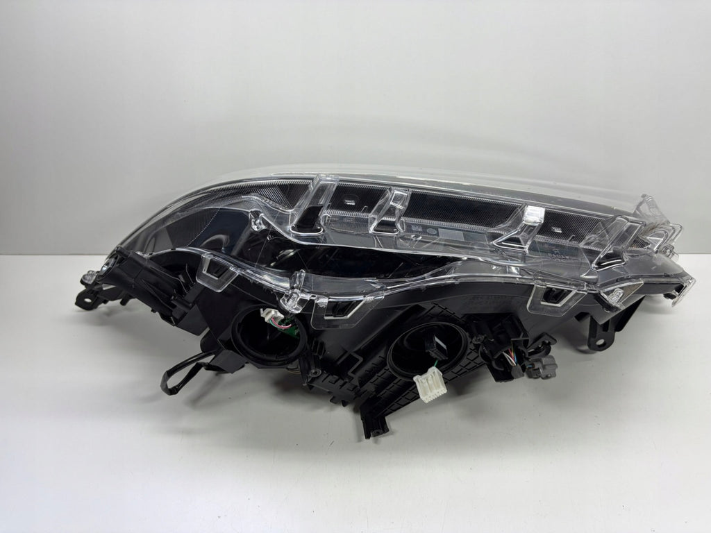 Frontscheinwerfer Toyota V Rechts Scheinwerfer Headlight SCH3853011767hy