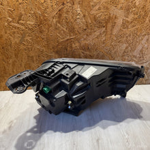 Load image into Gallery viewer, Frontscheinwerfer Jeep I 52218719 Links Scheinwerfer Headlight SCH4262819984zb