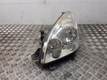 Laden Sie das Bild in den Galerie-Viewer, Frontscheinwerfer Toyota Corolla Verso P7105LHD Links Scheinwerfer Headlight SCH5823560316vr