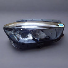 Laden Sie das Bild in den Galerie-Viewer, Frontscheinwerfer Mercedes-Benz W247 A2479062603 Full LED Rechts Headlight