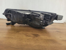 Laden Sie das Bild in den Galerie-Viewer, Frontscheinwerfer Skoda Octavia IV 5E4941016B Rechts Scheinwerfer Headlight SCH6226341592ta