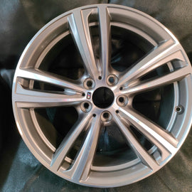 1x Alufelge 19 Zoll 8.0