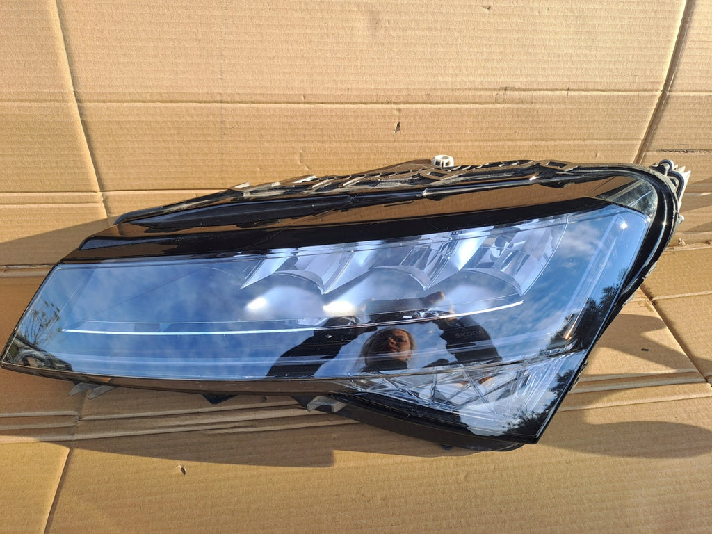 Frontscheinwerfer Skoda Superb III 3V1941017C Links Scheinwerfer Headlight SCH1254108479gi