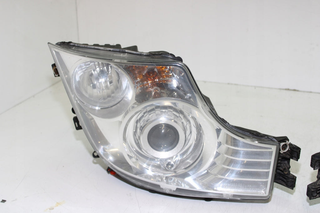 Frontscheinwerfer Mercedes-Benz A9608200739 Rechts Scheinwerfer Headlight SCH5785849094bl