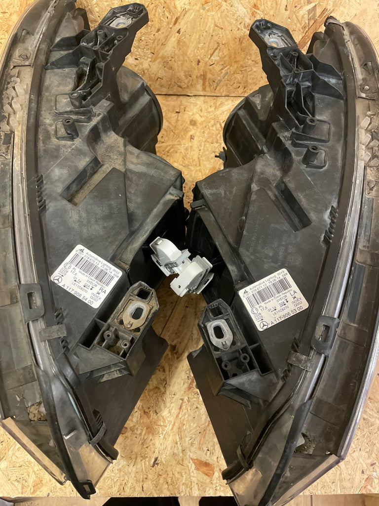 Frontscheinwerfer Mercedes-Benz Cla A1179065100 A1179065200 Xenon Ein Satz SCH7449817837yz