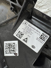 Laden Sie das Bild in den Galerie-Viewer, Frontscheinwerfer Mercedes-Benz W247 A2479065703 Full LED Links Headlight SCH9276337815db