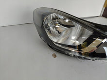 Load image into Gallery viewer, Frontscheinwerfer Hyundai I10 III 92102-K7000 Rechts Scheinwerfer Headlight