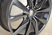 Load image into Gallery viewer, 1x Alufelge 17 Zoll 6.0" 5x112 48ET Glanz Silber 5G0601025K VW Rim Wheel FEL5784575201ru