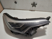 Laden Sie das Bild in den Galerie-Viewer, Frontscheinwerfer Toyota C-Hr Chr 81110-F4170 Full LED Rechts oder Links