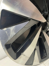 Laden Sie das Bild in den Galerie-Viewer, 1x Alufelge 20 Zoll 9.0" 5x112 42ET Glanz Silber 11A601025H VW I Rim Wheel FEL2925337280zk