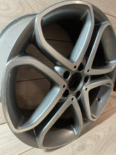 Laden Sie das Bild in den Galerie-Viewer, 1x Alufelge 18 Zoll 9.0" 5x112 A2124016302 Mercedes-Benz W212 Rim Wheel FEL9360215512yn