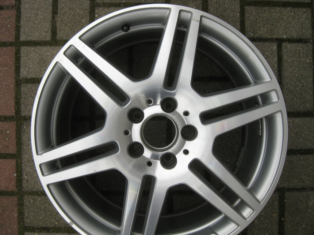 1x Alufelge 18 Zoll 9.0" 5x112 54ET Glanz Silber A2124012402 Mercedes-Benz Amg