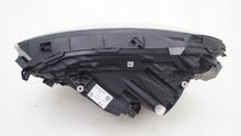 Laden Sie das Bild in den Galerie-Viewer, Frontscheinwerfer Mercedes-Benz Eqa Eqb 2439069000 LED Rechts Headlight SCH1301033655ij