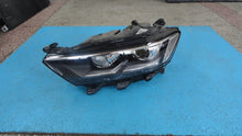 Laden Sie das Bild in den Galerie-Viewer, Frontscheinwerfer VW T-Roc 2GA941035P FULL LED Links Scheinwerfer Headlight