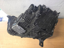 Laden Sie das Bild in den Galerie-Viewer, Frontscheinwerfer Audi Q3 Rechts Scheinwerfer Headlight SCH9062338110fq