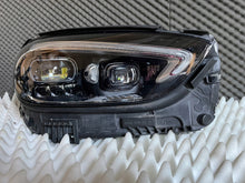 Laden Sie das Bild in den Galerie-Viewer, Frontscheinwerfer Mercedes-Benz W206 A2069063003 LED Rechts Headlight SCH7118709999la