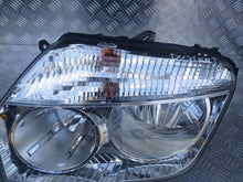 Laden Sie das Bild in den Galerie-Viewer, Frontscheinwerfer Dacia Duster 1305236683 Links Scheinwerfer Headlight
