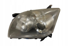 Laden Sie das Bild in den Galerie-Viewer, Frontscheinwerfer Toyota Avensis ONV43705 Links Scheinwerfer Headlight SCH9416112173me