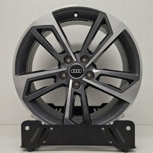 Load image into Gallery viewer, 1x Alufelge 18 Zoll 8.0" 5x112 40ET Glanz Schwarz 8W0601025J Audi A4 Rim Wheel FEL1631654568pv