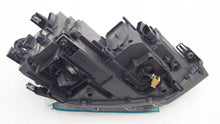Laden Sie das Bild in den Galerie-Viewer, Frontscheinwerfer VW Touran 5TB941035 LED Ein Stück (Rechts oder Links)