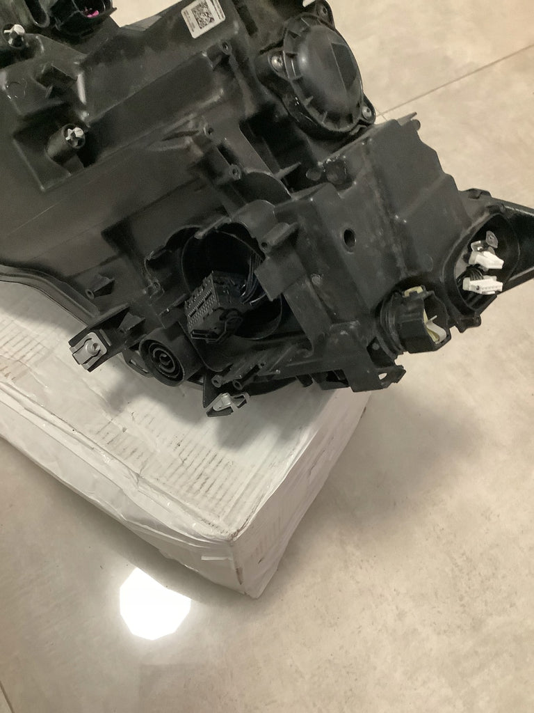 Frontscheinwerfer Seat Tarraco 5FJ941008J Rechts Scheinwerfer Headlight