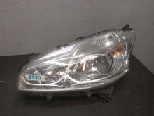 Laden Sie das Bild in den Galerie-Viewer, Frontscheinwerfer Peugeot 208 9802221880 Links Scheinwerfer Headlight