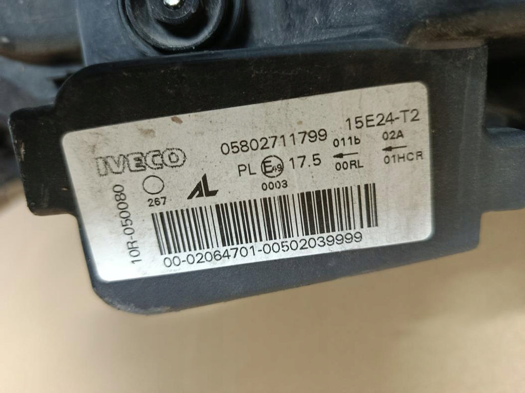 Frontscheinwerfer Iveco Daily VI I 05802711799 Rechts Scheinwerfer Headlight SCH1354658112yg