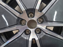 Laden Sie das Bild in den Galerie-Viewer, 1x Alufelge 17 Zoll 7.5" 5x112 38ET Glanz Grau 8W0601025DJ Audi A4 Mg Rim Wheel FEL6641365942qc