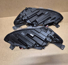 Laden Sie das Bild in den Galerie-Viewer, Frontscheinwerfer Ford Focus JX7B13E014AD FALSE Scheinwerfer Headlight SCH7805994755vb