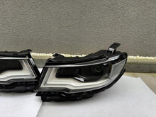 Load image into Gallery viewer, Frontscheinwerfer Jeep Compass 0053434540 0053434541 Ein Satz Headlight SCH2554539818ht