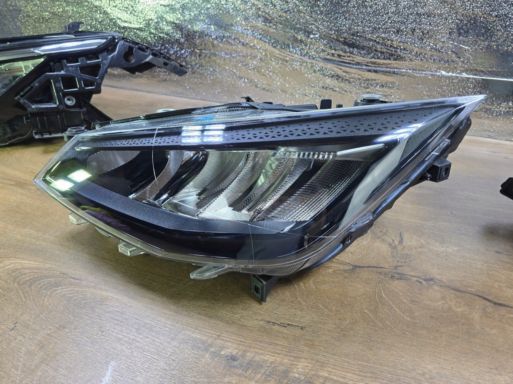 Frontscheinwerfer Seat Ibiza I V 6F1941005E LED Ein Stück (Rechts oder Links)