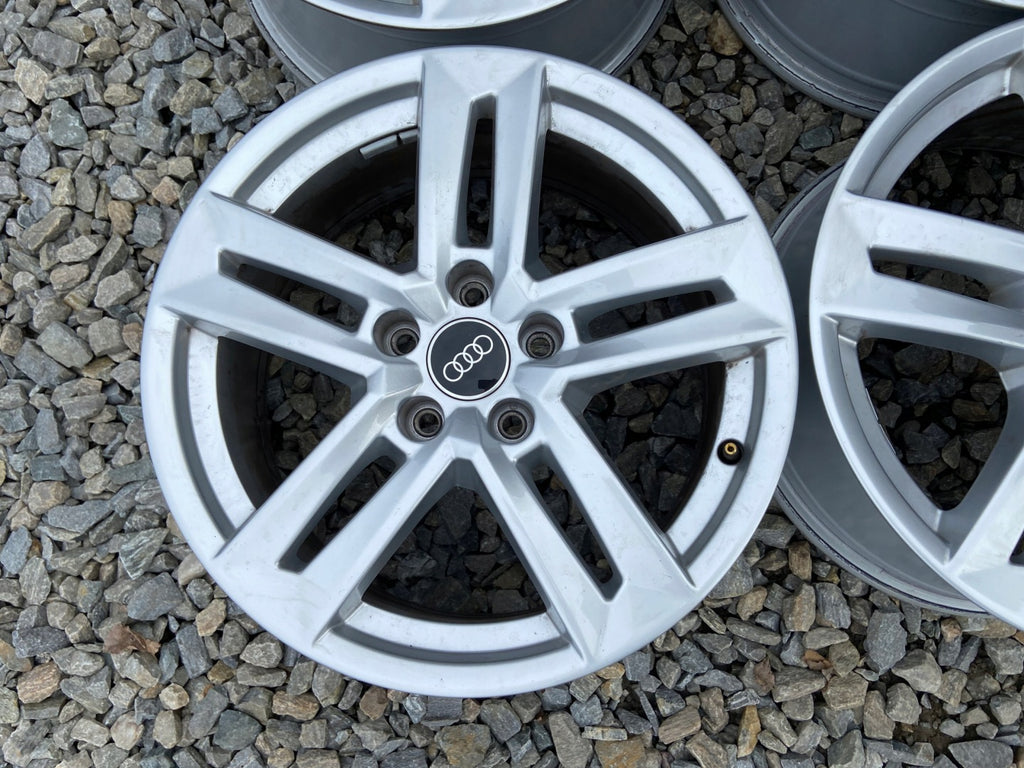 4x Alufelge 17 Zoll 7.0" 5x112 42ET Glanz Silber 8W0601025P Audi A4 B8 Rim Wheel FEL5520448073aw
