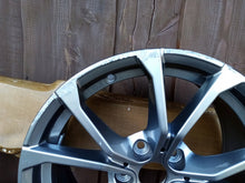 Laden Sie das Bild in den Galerie-Viewer, 1x Alufelge 17 Zoll 7.5&quot; 5x120 30ET 6883518 Bmw Rim Wheel